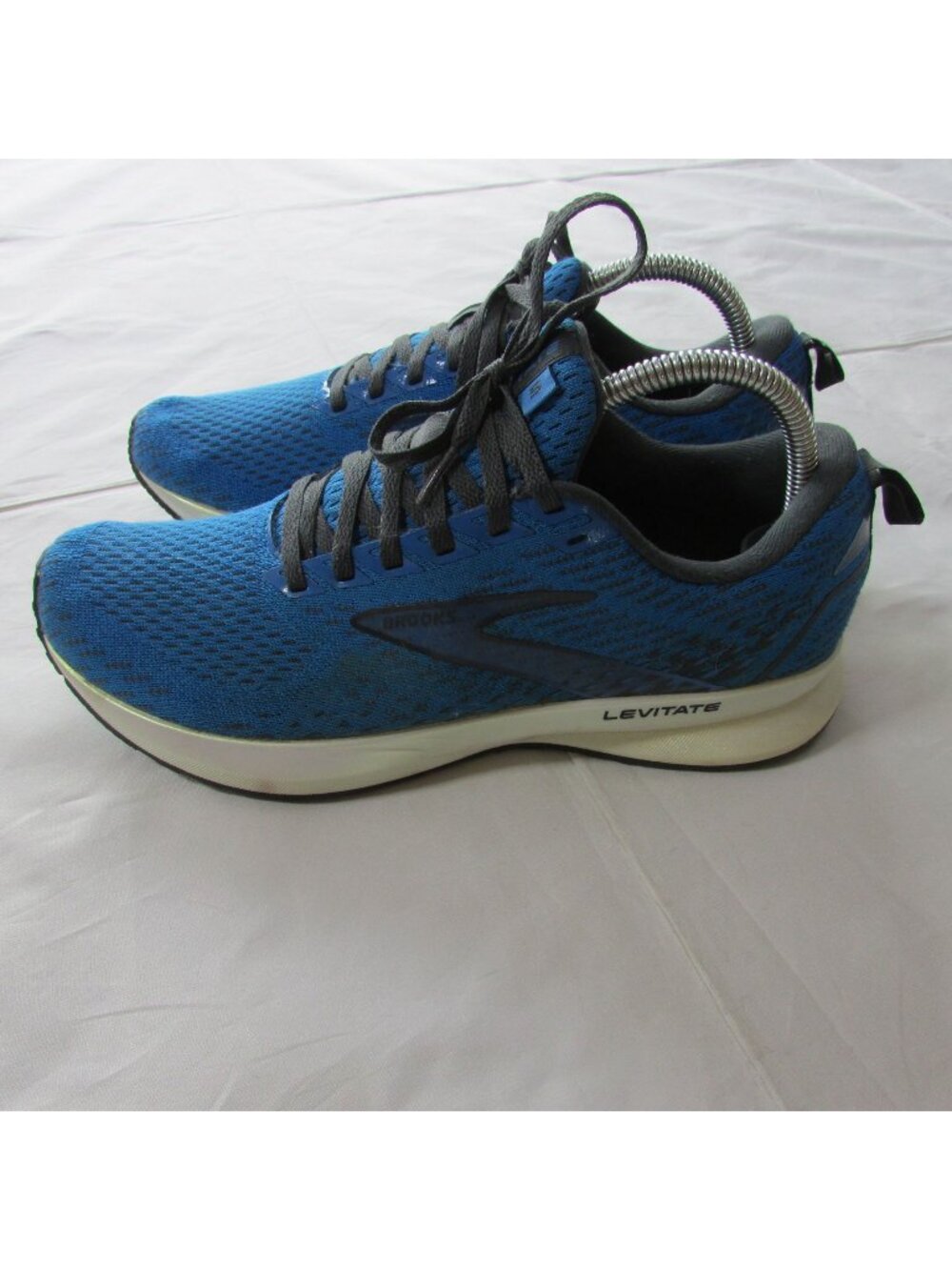 Brooks Men's 8 Levitate 5 Running Shoe Sneaker Blue/India Ink/White